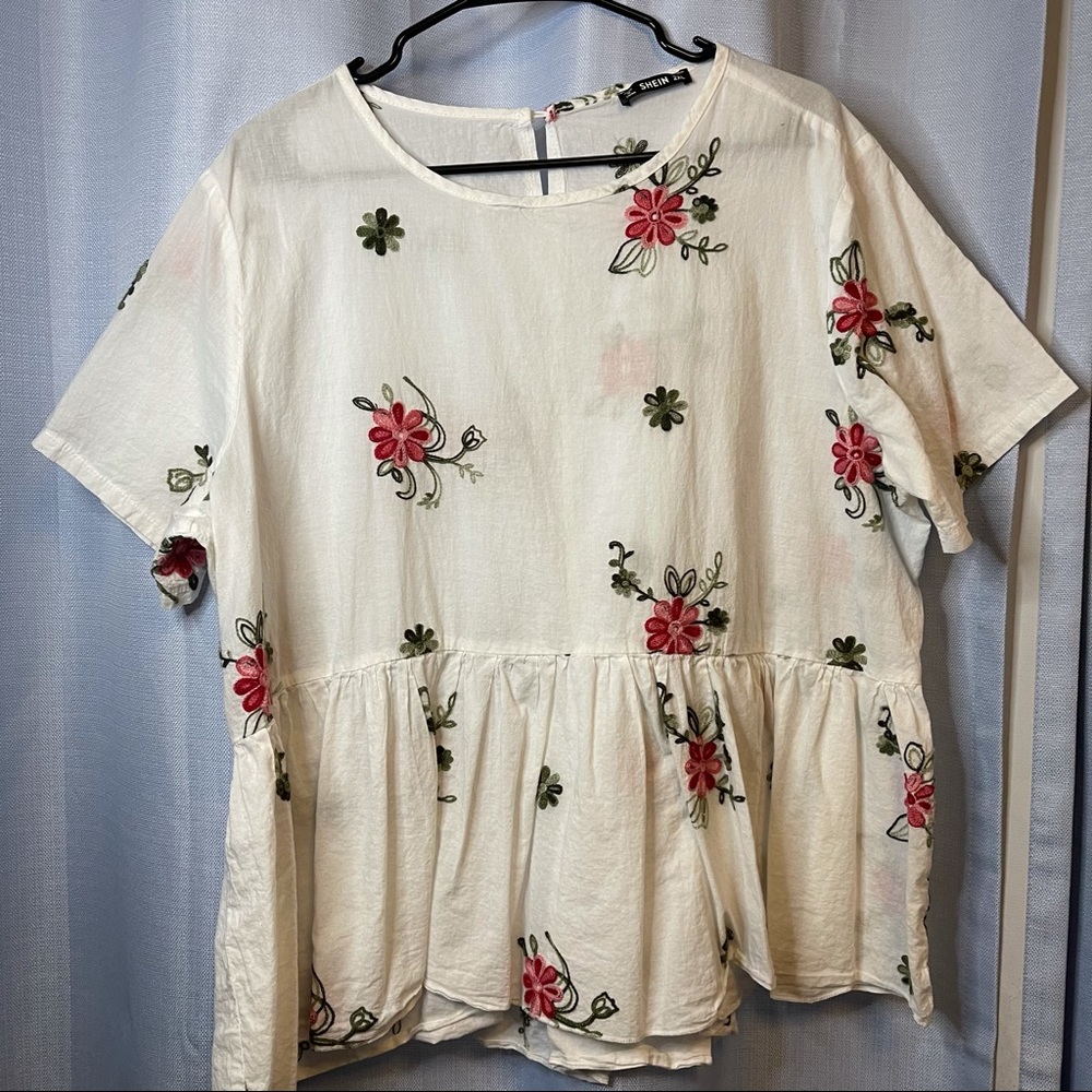Shein | 2XL Floral Linen top EUC babydoll cute